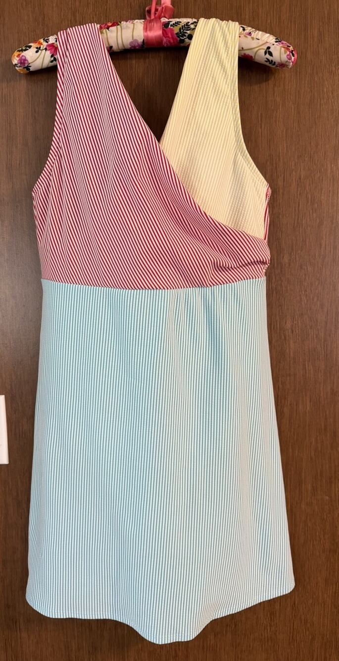 Lands' End chlorine-resistant seersucker swim dress womens size 12 beach pool